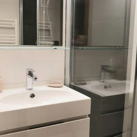 Magnifique Moderne A Pour 4 Pers Avec Wifi Et Parking - Fr-1-545-9 *