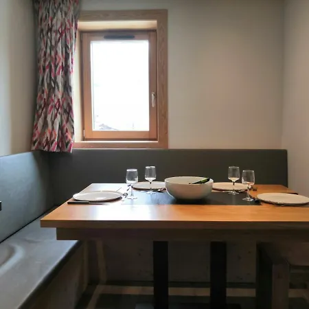 Magnifique Moderne A Pour 4 Pers Avec Wifi Et Parking - Fr-1-545-9 Daire
