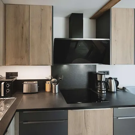 Daire Magnifique Moderne A Pour 4 Pers Avec Wifi Et Parking - Fr-1-545-9