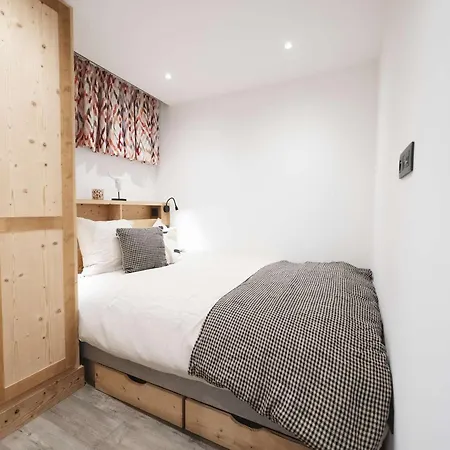 Magnifique Moderne A Pour 4 Pers Avec Wifi Et Parking - Fr-1-545-9 *